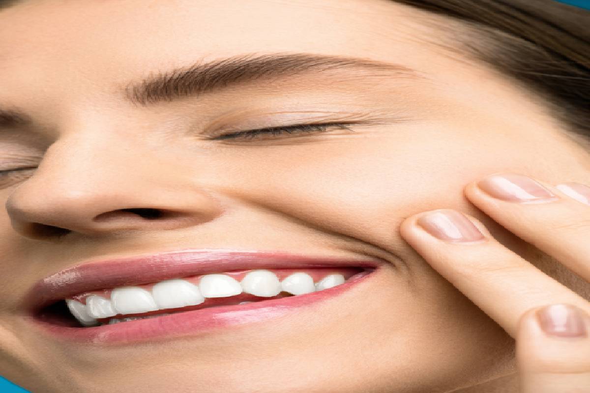 Image default