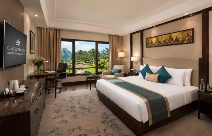 clarks-exotica-convention-resort-spa-review